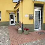 Отель Wohnen Вильгельмсхафен