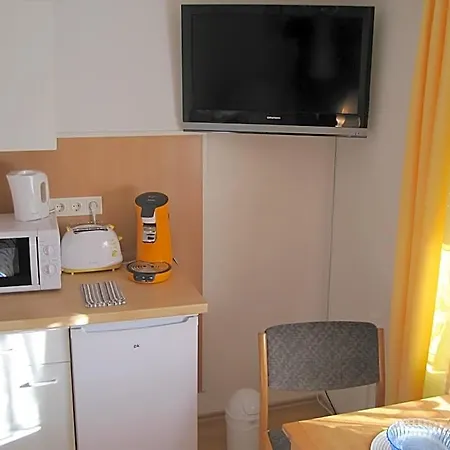 Wohnen Hotell 3*